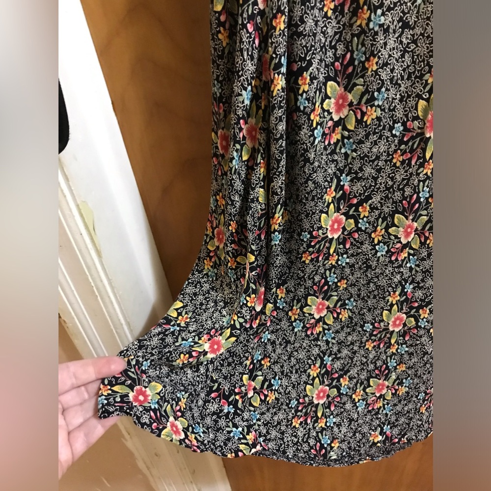 Karma 1X Floral Maxi Skirt - Picture 4 of 4